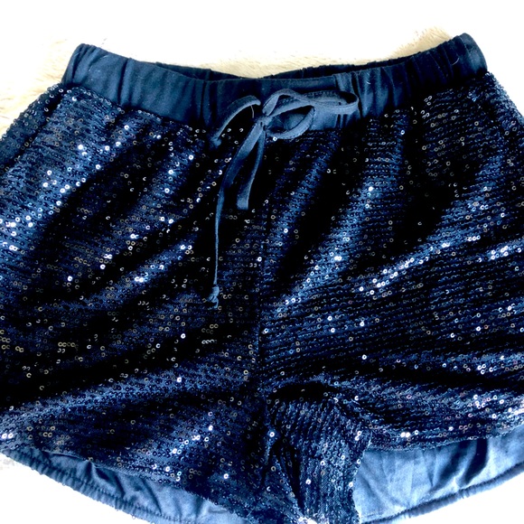 Black sparkle shorts with drawstring from Jess Lea, size small - Picture 1 of 3